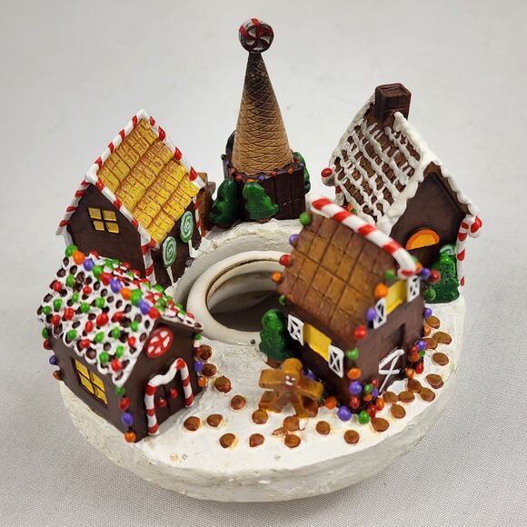 Gingerbread Houses Village Candle Jar Capper, S'Toppers The Soot Stopper Topper - Picture 4 of 9